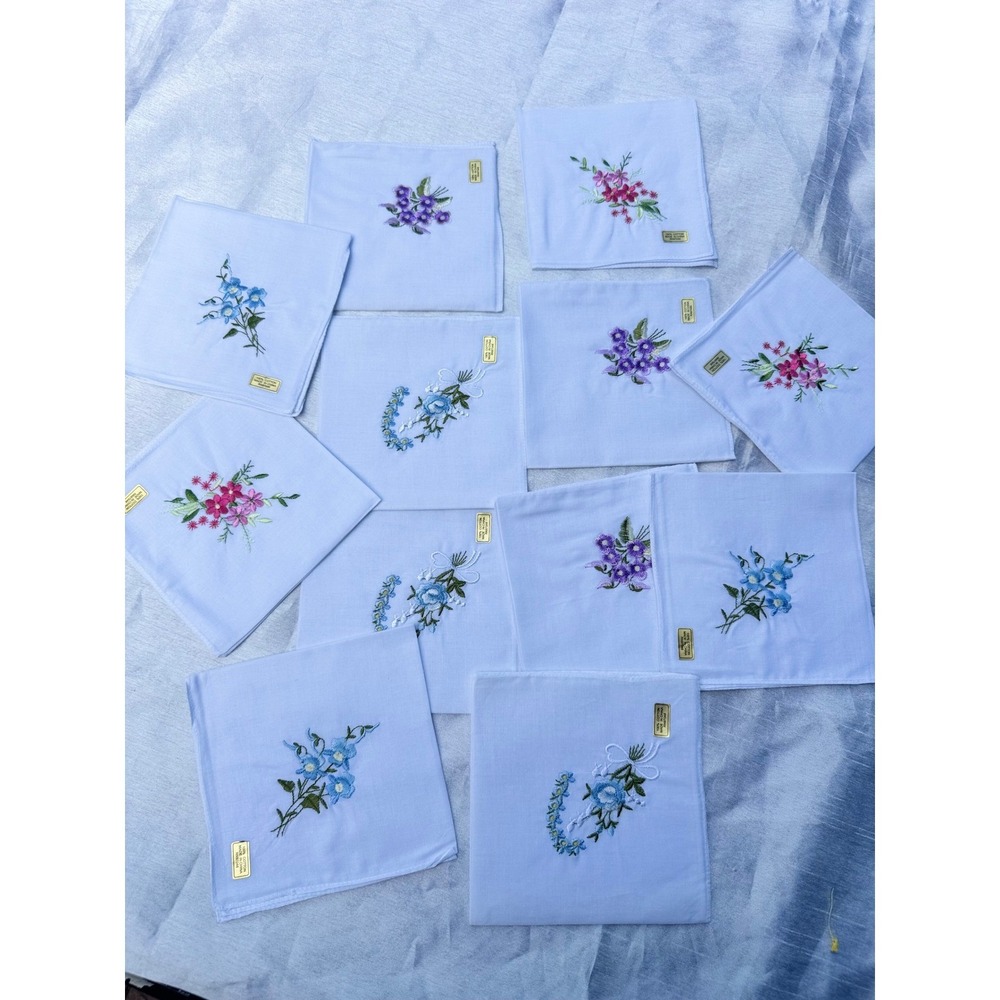 Vermont Country Store Women's Cotton Handkerchiefs 12 Pack Floral Blue 11x11 - Picture 2 of 13